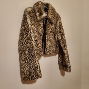 Hi Gorgeous vintage faux fur jacket